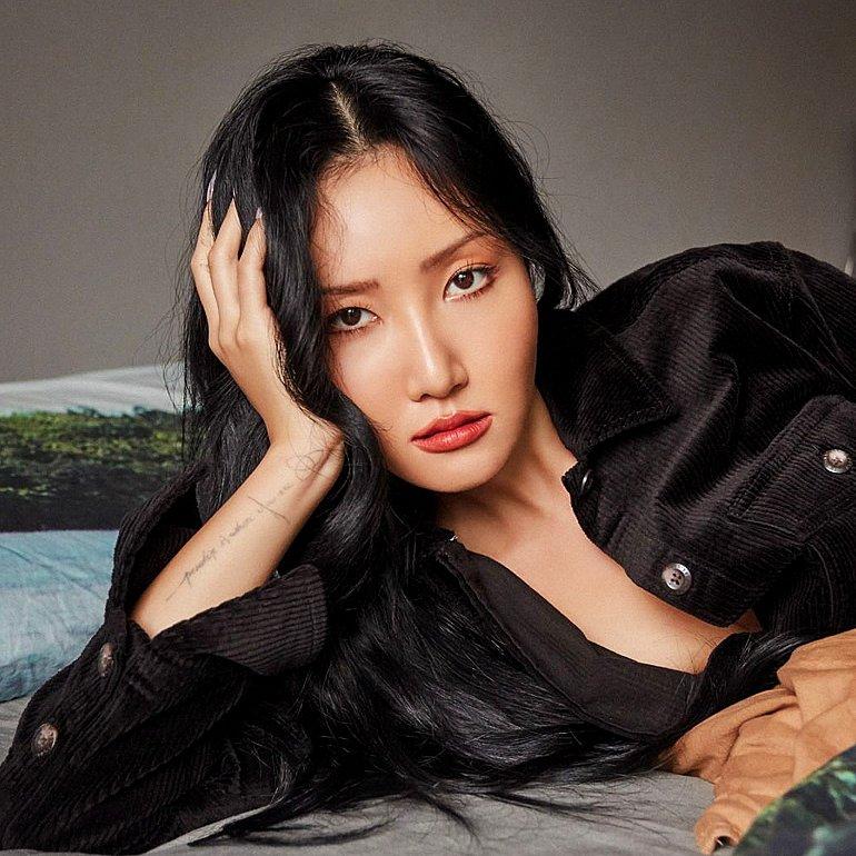 BXH thương hiệu cá nhân nhóm nữ tháng 1: BlackPink mang cả tổ đội xâm chiếm top 10-6