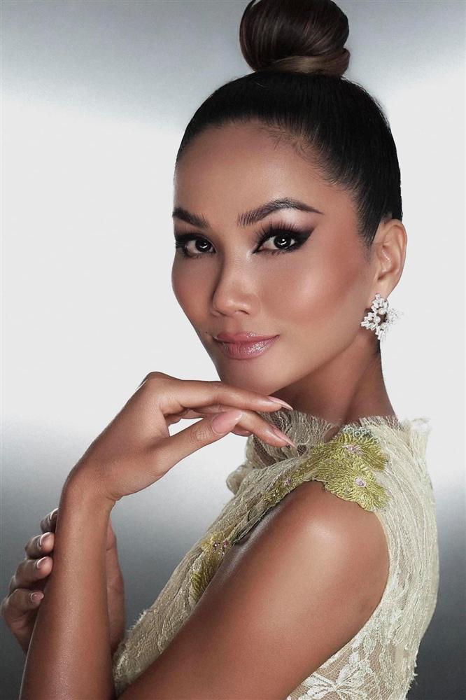 Cái kết cho Pha Lê khi liều mình đọ sắc hoa hậu HHen Niê-4