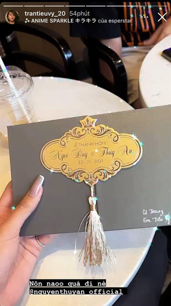 Lộ thiệp mời đám cưới ở TP.HCM của Á hậu Thúy An, Tiểu Vy xác nhận đến dự-1