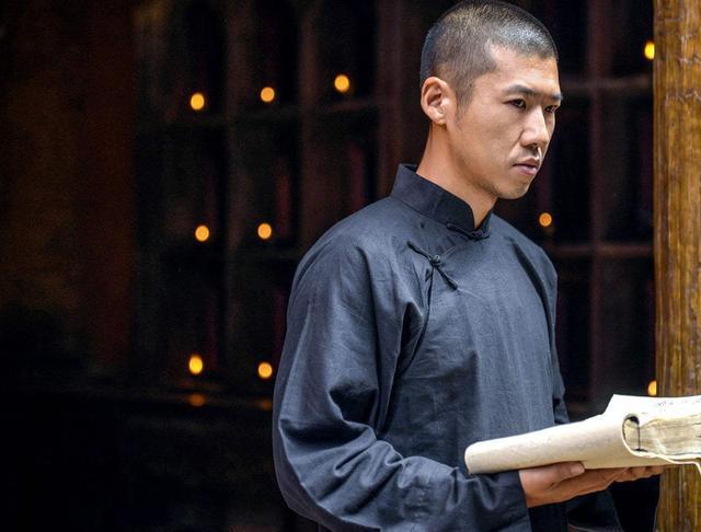 Chật vật nhiều năm, nam diễn viên này chỉ được nhớ đến khi đầu quân cho Dương Mịch-6