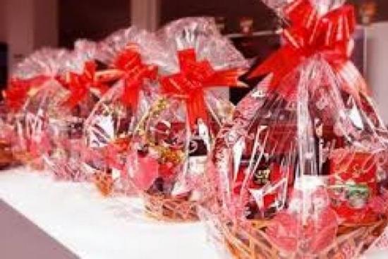 Cận Tết giá tăng 'sốc' theo ngày, những thứ này bạn cần sắm ngay từ giờ!