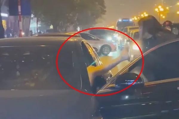 Mẹ chồng mắng con gái, bênh con dâu chằm chặp khiến dân mạng được phen dậy sóng-4