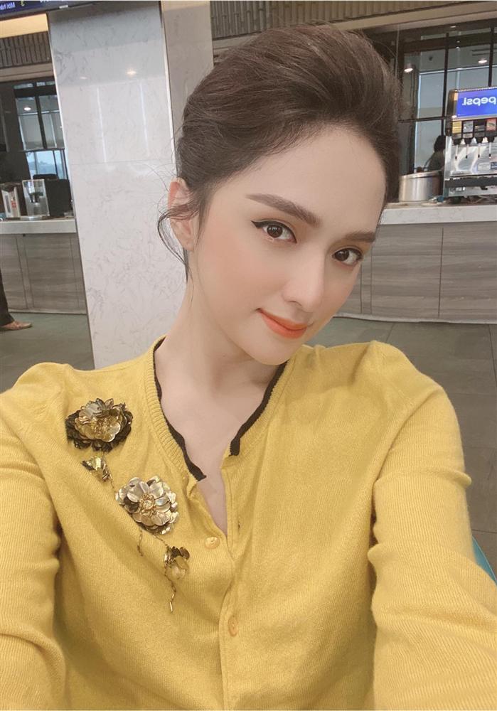 Hương Giang làm gì trong lúc bị tố ăn cháo đá bát?-3