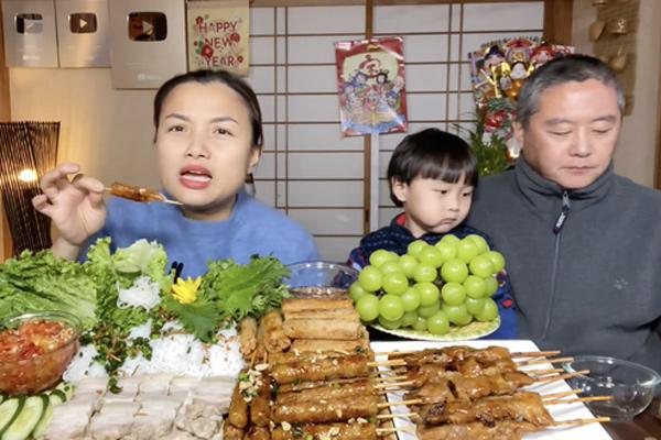 Mẹ đơn thân từng bị xã hội dè bỉu, giờ đây có con là tiến sĩ tại Pháp-8