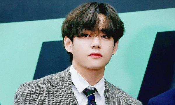 Nam thần Kpop và những câu chuyện tình buồn thời non trẻ-5