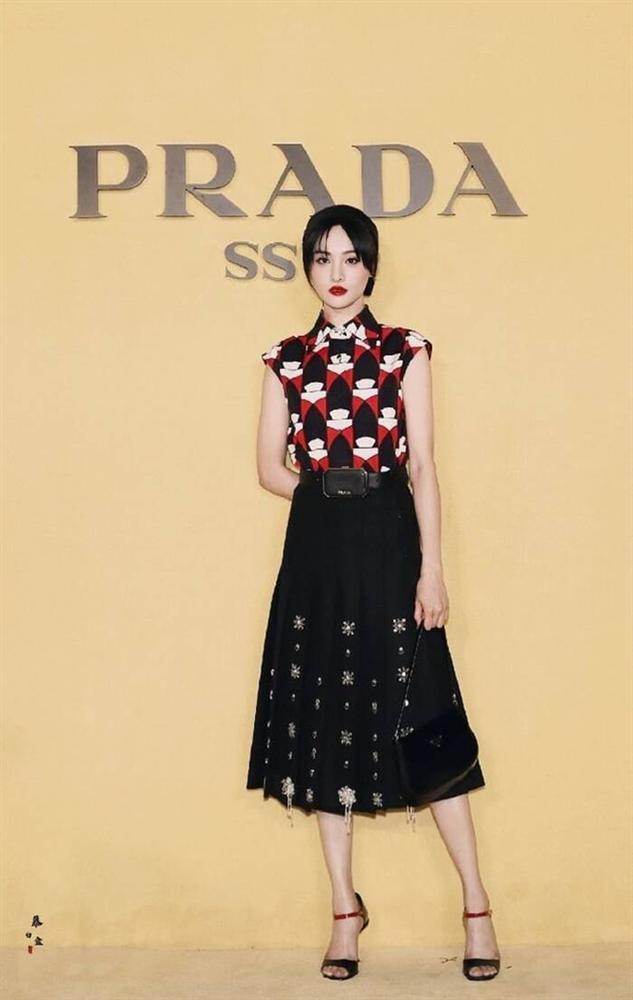 Trịnh Sảng mặc đồ Prada: Khi bị chê phèn, lúc xinh chuẩn nữ thần-6