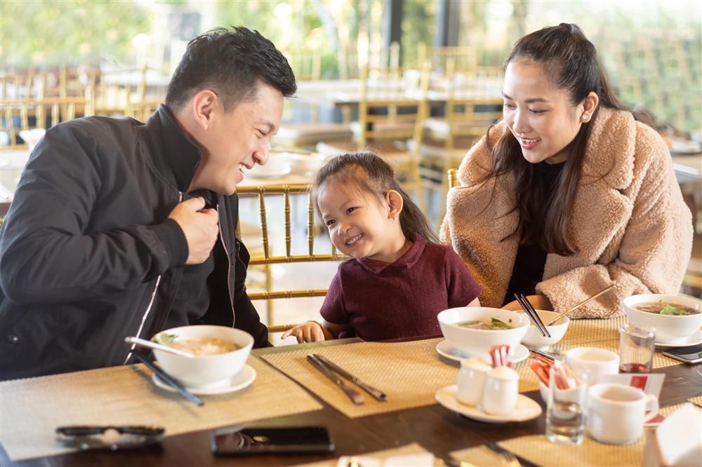 Ngoại hình con gái Lam Trường-2