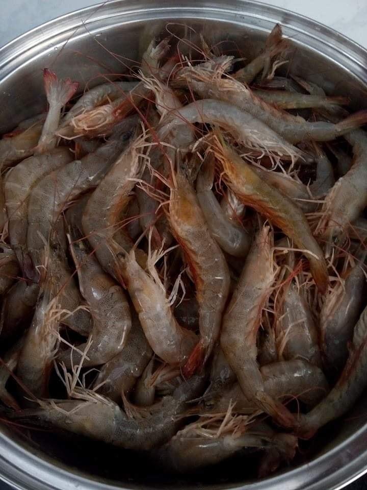 Mẹ đảm Vĩnh Long mách nhỏ cách làm tôm khô vừa ngon vừa đẹp mắt-3