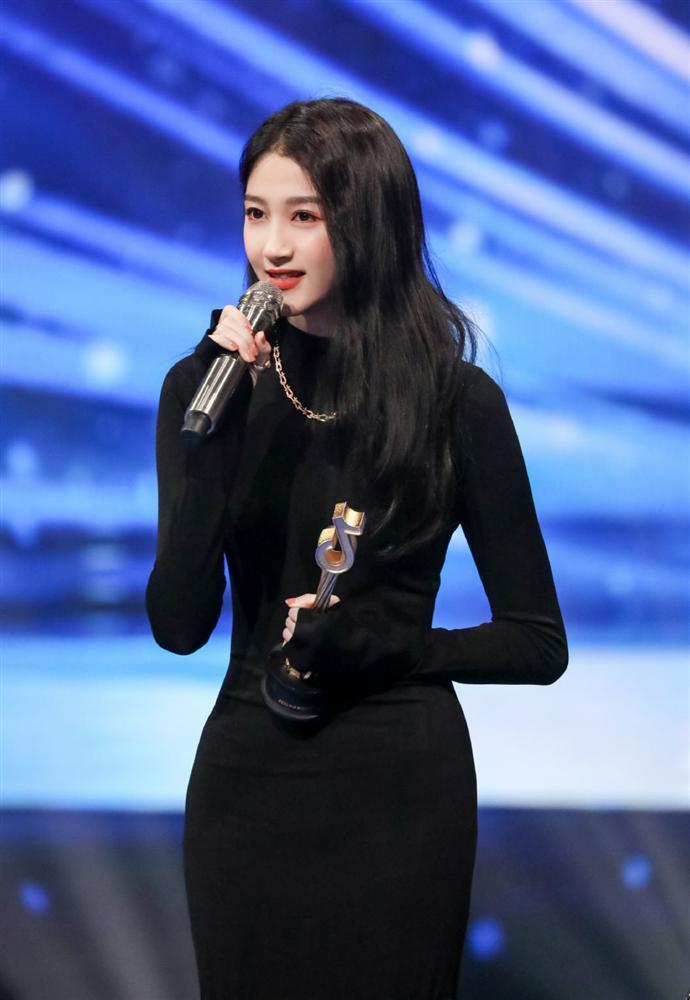 Triệu Lệ Dĩnh, Tiêu Chiến và loạt sao hạng A bị chết sóng vì Trịnh Sảng-9