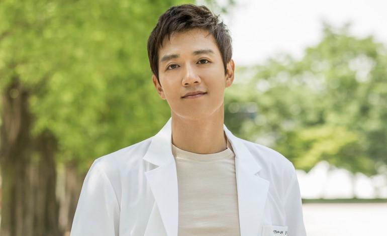 Lee Jong Suk, Kim Rae Won lên kế hoạch cùng xâm chiếm màn ảnh rộng-2