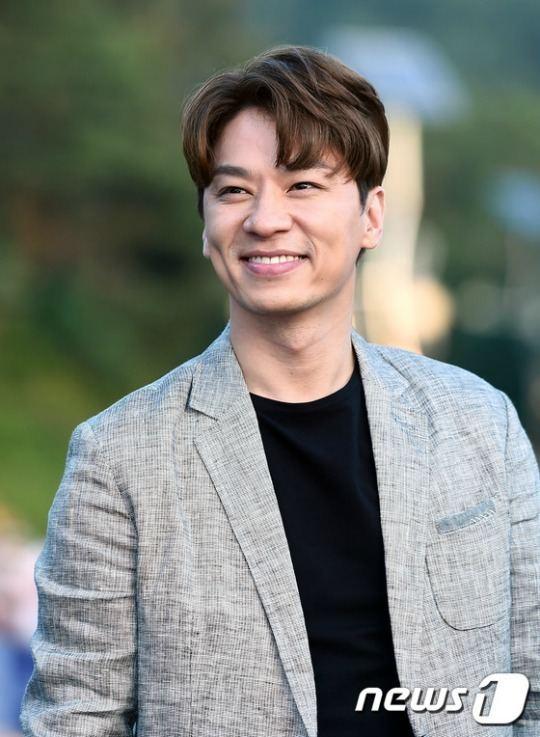 Lee Jong Suk, Kim Rae Won lên kế hoạch cùng xâm chiếm màn ảnh rộng-3