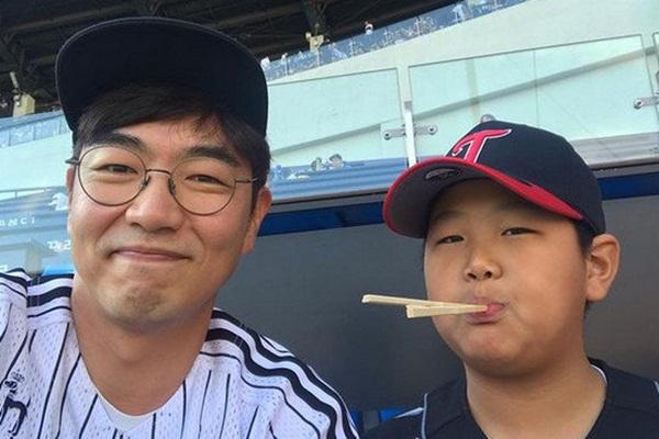 Tới phim trường thăm Lưu Diệp, fan nữ bị trợ lý quấy rối tình dục-3