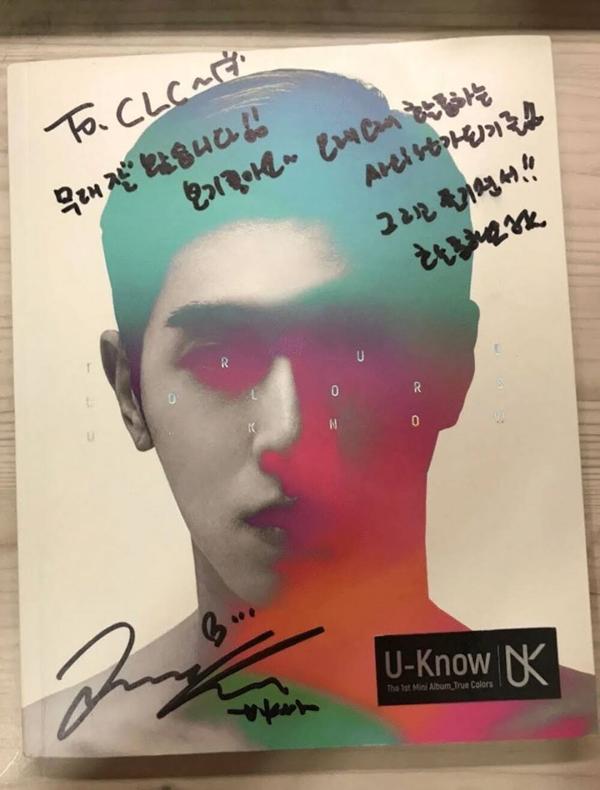 Thực hư chuyện loạt album đồng nghiệp kí tặng CLC được rao bán trên mạng-2