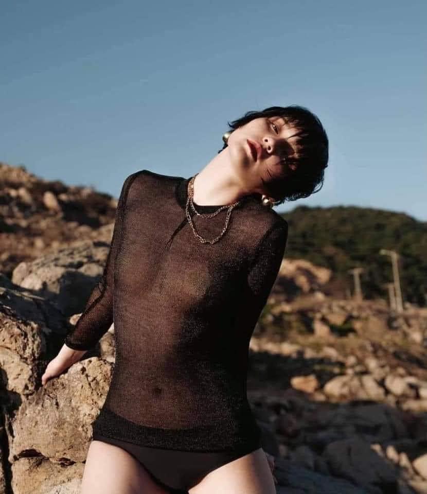 Hải Tú bị tung loạt ảnh trên thả rông, dưới cởi sạch-3