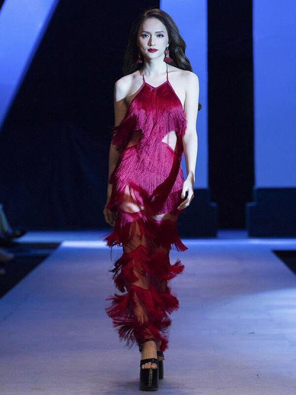 Hoàng Thùy - Ngọc Trinh - Hương Giang mê mẩn đầm tua rua hiểm hóc-11