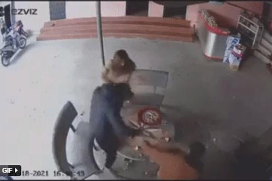 Vụ người đàn ông khuyết tật bị đánh tử vong bằng điếu cày: Khởi tố vụ án, tạm giữ hình sự 1 nghi phạm