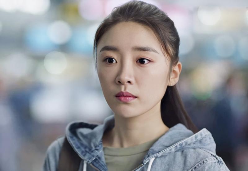 3 trà xanh đáng ghét nhất của phim Châu Á năm qua-11