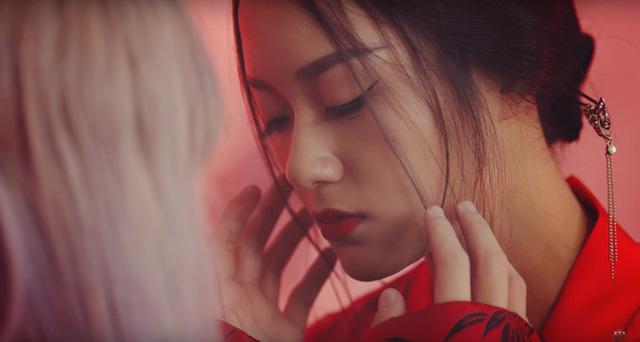 Nhan sắc 7 bóng hồng từng cặp kè cùng Sơn Tùng trong các MV trăm triệu view-12