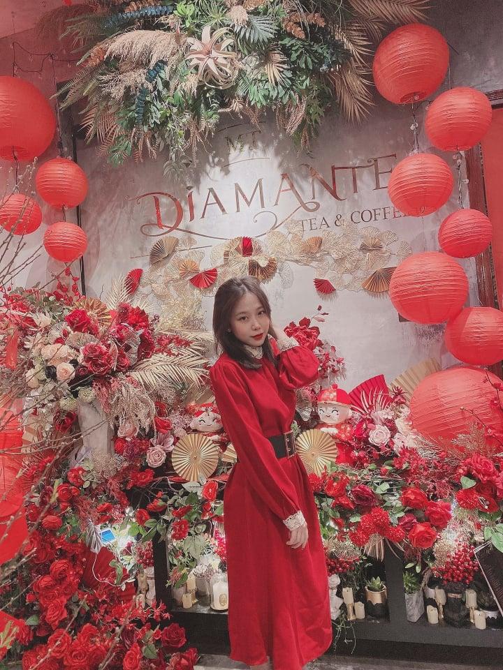 U mê sắc đỏ trước 4 quán cafe decor Tết, tha hồ check-in rực rỡ ở Hà Nội-3