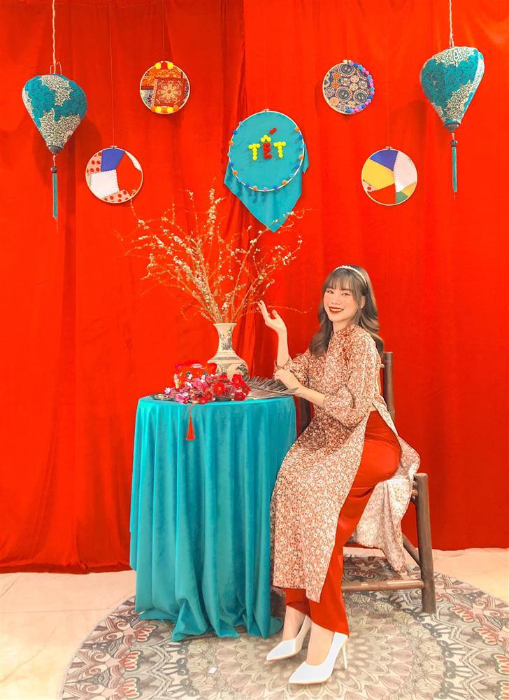 U mê sắc đỏ trước 4 quán cafe decor Tết, tha hồ check-in rực rỡ ở Hà Nội-7