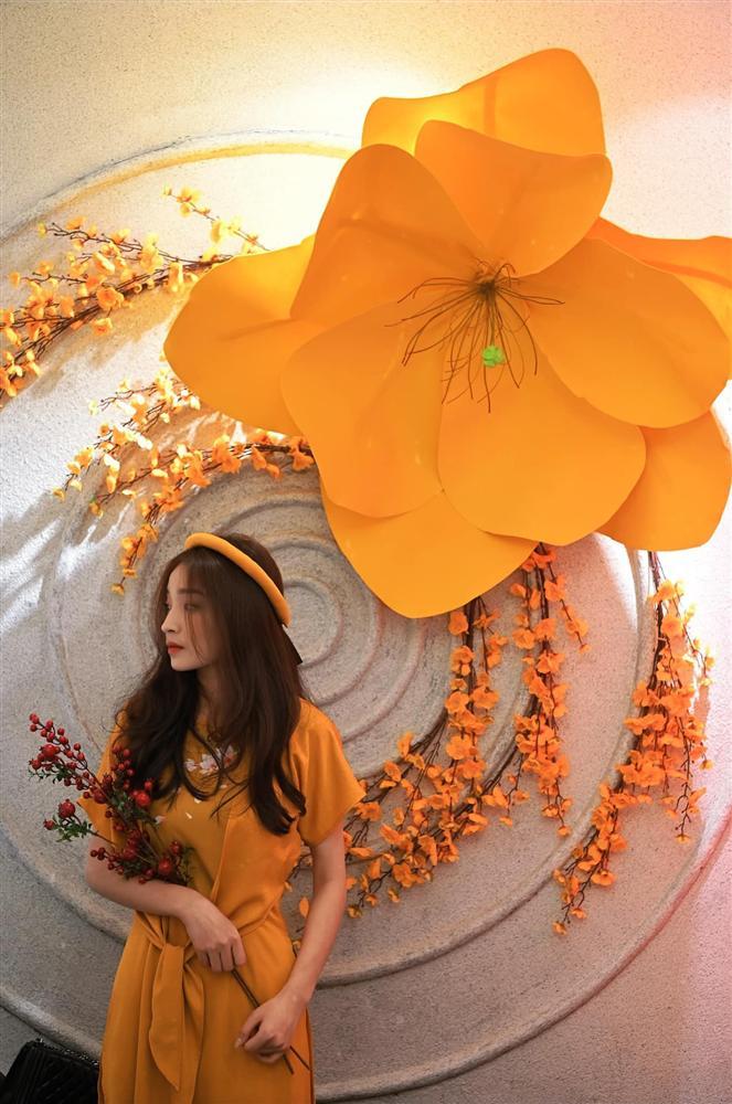 U mê sắc đỏ trước 4 quán cafe decor Tết, tha hồ check-in rực rỡ ở Hà Nội-11