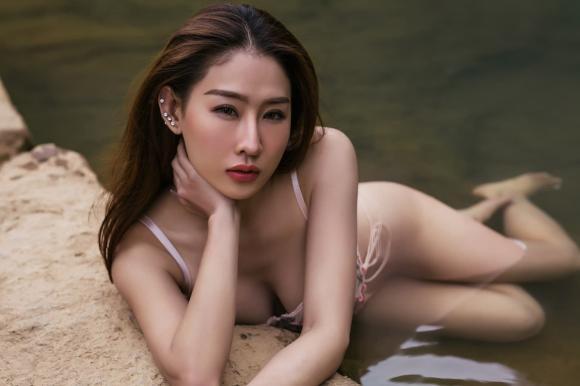 Gái xinh khoe ảnh mặc cũng như không giữa thời tiết lạnh giá ở Đà Lạt-6