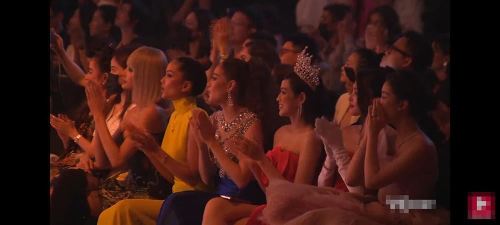 3 hoa hậu Đỗ Hà - Tiểu Vy - Mỹ Linh gây tranh cãi với ý thức đi sự kiện-4