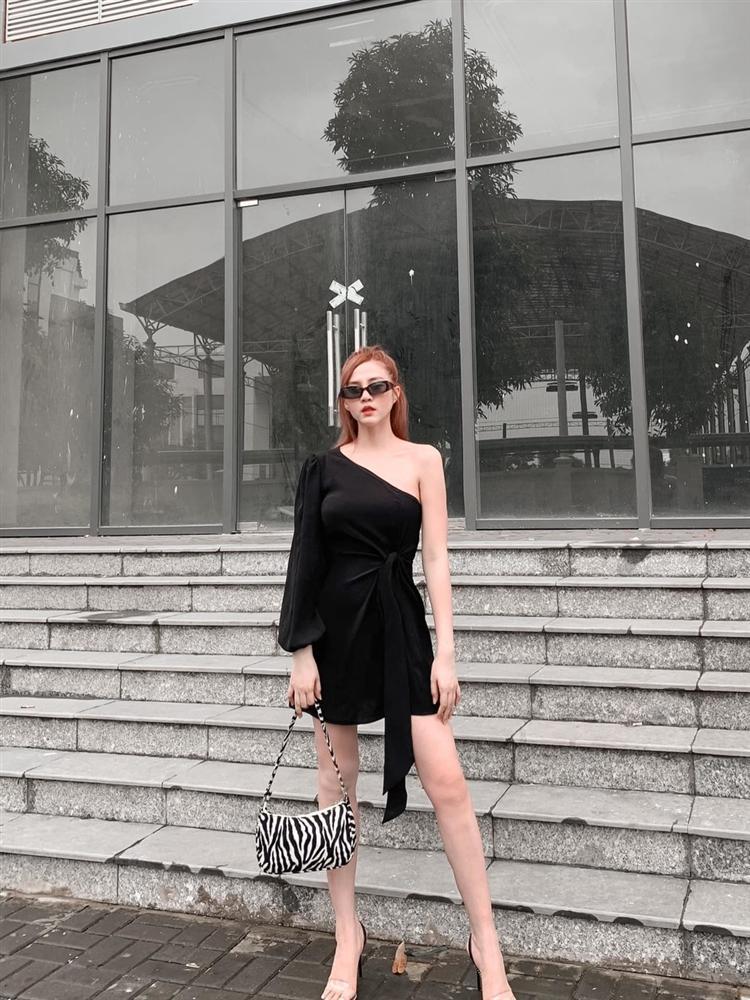 Thông tin hiếm hoi về cô chị gái lên tiếng bênh vực Bảo Trâm giữa bão trà xanh-5