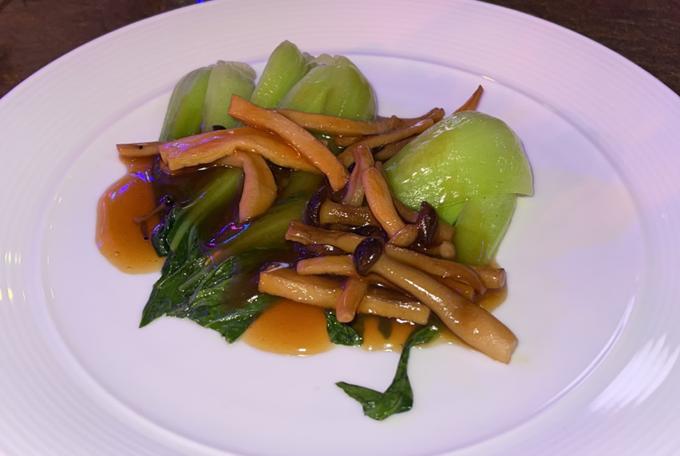 Thực đơn đám cưới á hậu Thúy An và chồng tiến sĩ-5