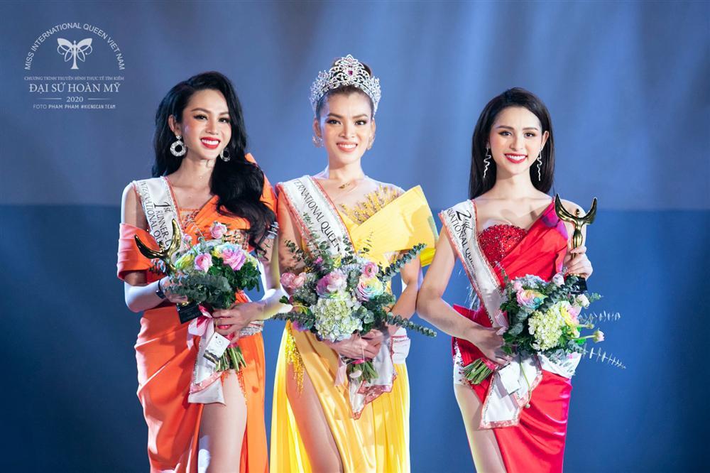 Phùng Trương Trân Đài đăng quang Hoa hậu Chuyển giới Việt Nam 2020-9