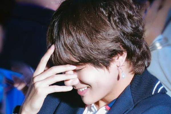 Leader RM khiến BTS choáng váng với bộ não sexy-7