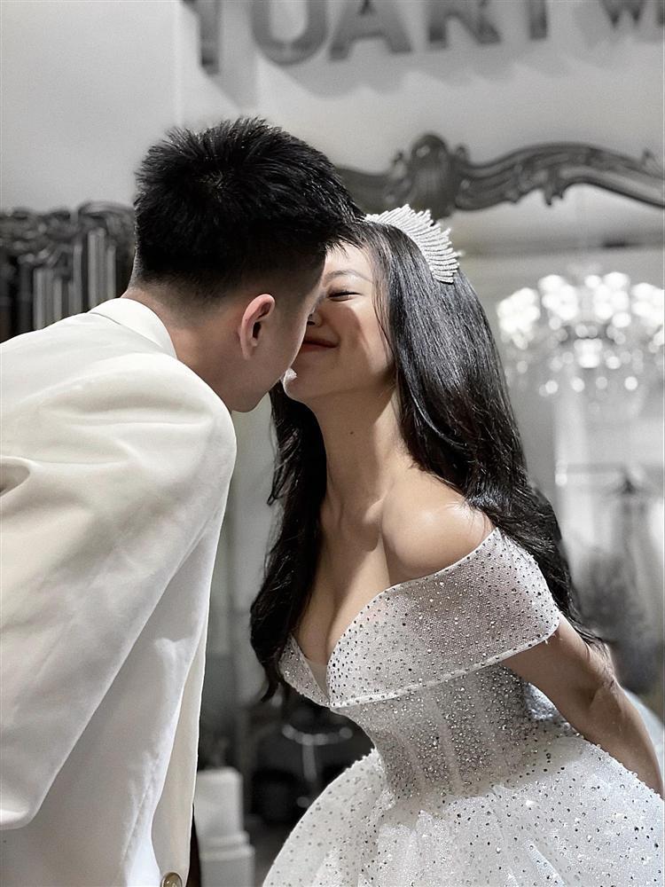 DJ Tít chuẩn bị lên xe hoa sau 2 năm làm mẹ đơn thân?-1