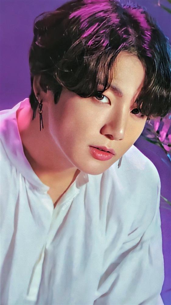 Nam thần thích ở ẩn Jungkook náo loạn MXH ngày trở lại-1