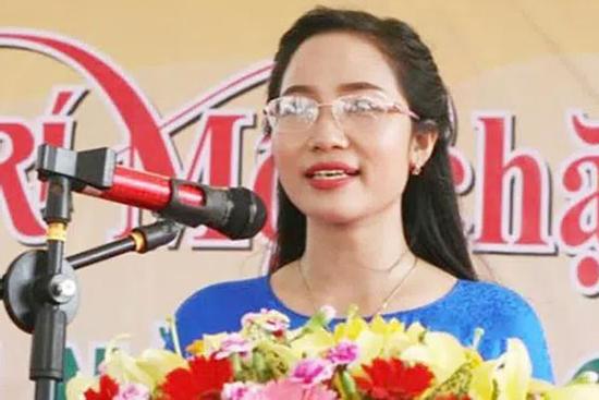 Nữ giám đốc dùng ảnh, clip 'nóng' tống tiền nữ hiệu trưởng ở Hải Dương