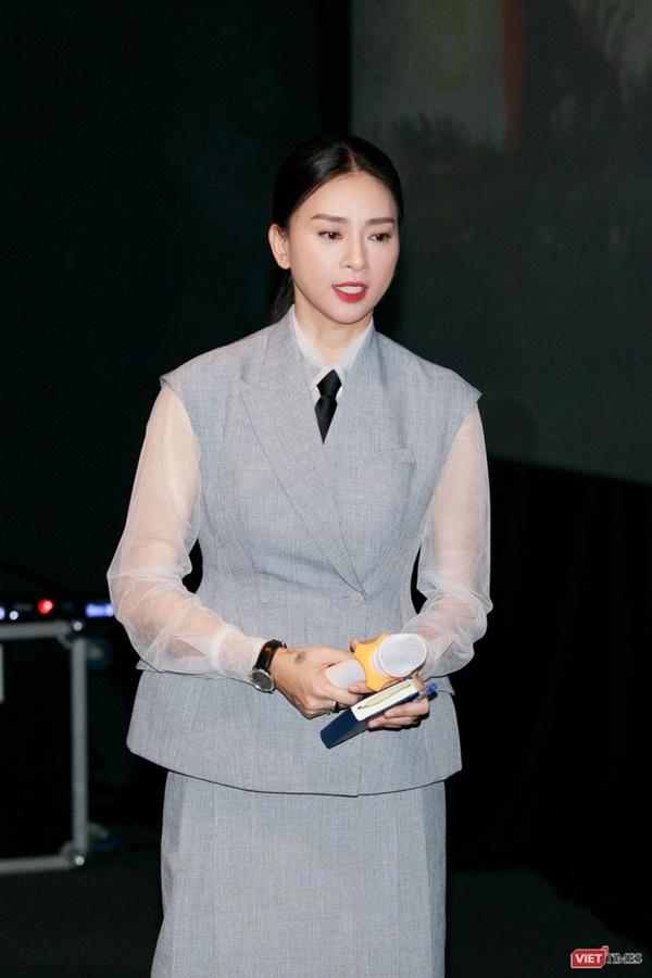 Hoạ sĩ Lê Linh: Tôi không đóng kịch, không lừa dối độc giả, khán giả-3