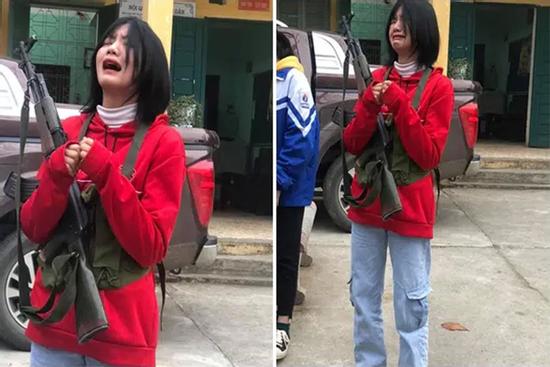 Nữ sinh bật khóc khi phải học Quốc phòng, nghe lý do ai cũng phì cười đồng cảm
