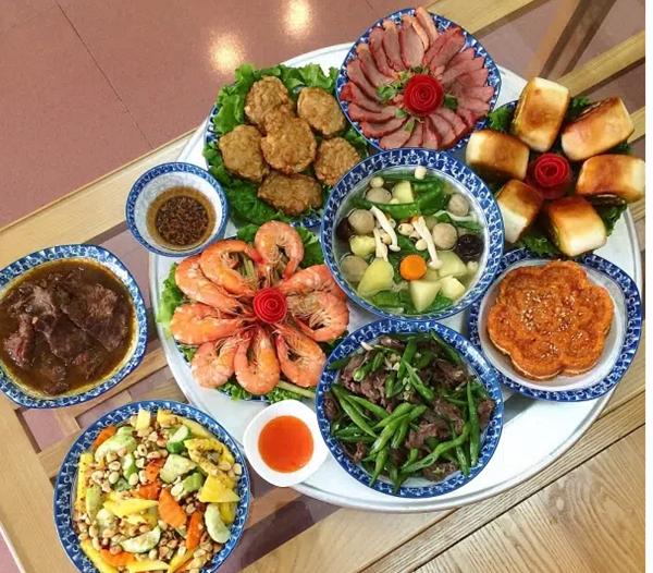 Gợi ý mâm cỗ cúng, bài văn khấn đầy đủ nhất trong ngày rằm tháng Chạp để rước lộc về nhà-1