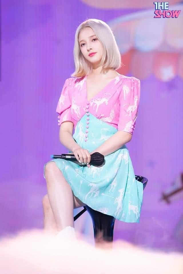 Hình ảnh mới của Nancy sau vụ quay lén-10