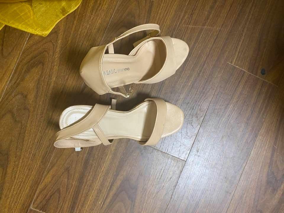 MC Thảo Vân gặp sự cố hy hữu trong ngày ghi hình Táo Quân 2021-2