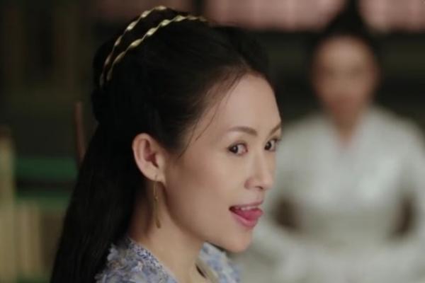 Chương Tử Di bật khóc vì cú ngã mạnh chấn thương trên phim trường-5