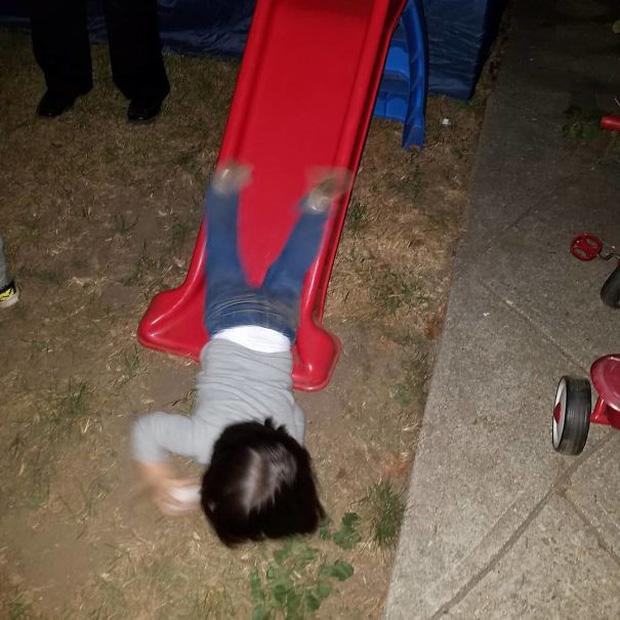 Vừa cười vừa lo ngay ngáy trước màn trông con của các ông bố, bà mẹ đệ nhất đoảng-9