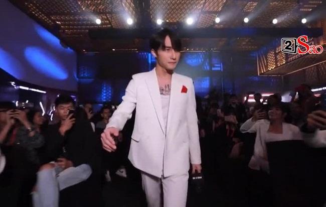 Sơn Tùng xuất hiện hốc hác, mặt nhọn hoắt, không một lời đả động Thiều Bảo Trâm-2