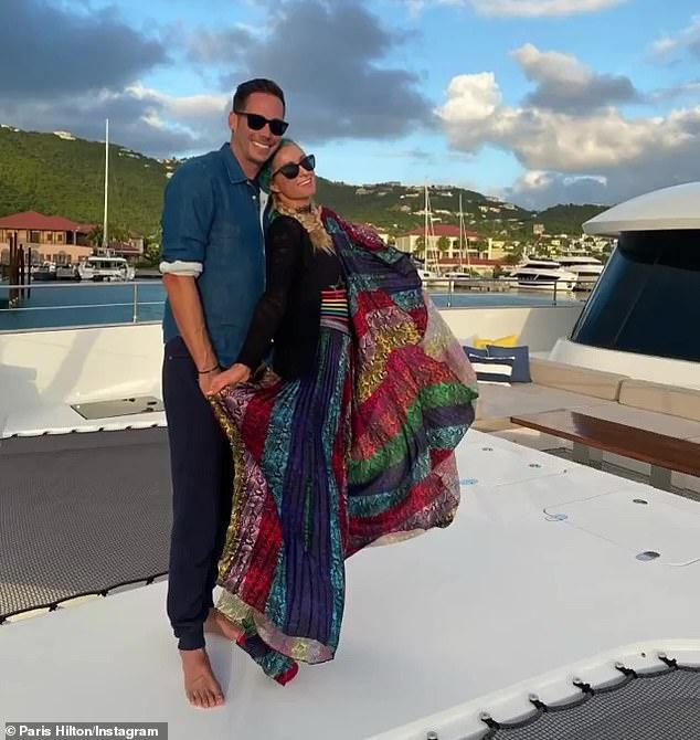 Paris Hilton tiến hành thụ tinh trong ống nghiệm-1