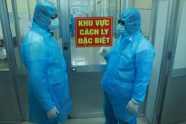 Việt Nam phát hiện 2 ca Covid-19 ngoài cộng đồng, Bộ Y tế họp khẩn ngay trong đêm-1