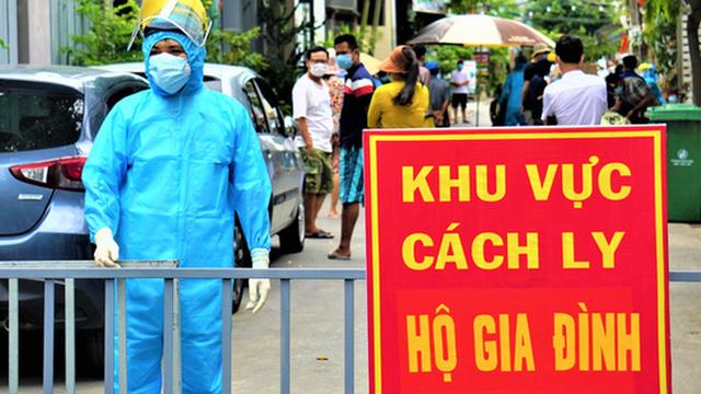 Hà Nội: Chốt chặn nhà riêng của bác sĩ làm việc tại bệnh viện điều trị cho bệnh nhân Covid-19 ở Quảng Ninh-1