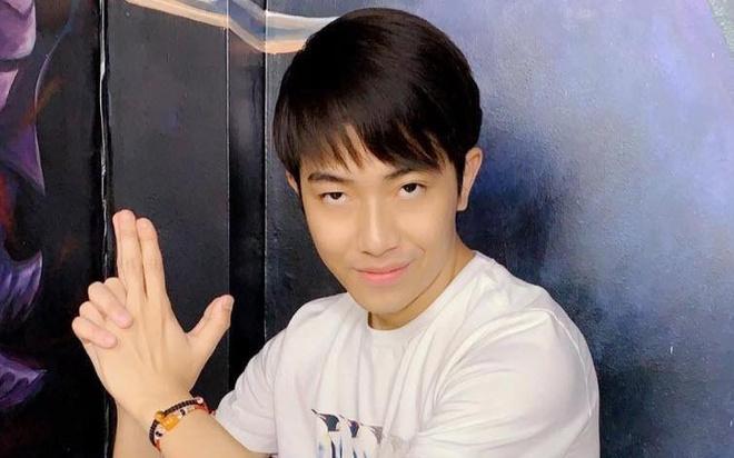 Dân tình gọi tên 5 nhân vật thu nhập khủng từ Youtube tại Việt Nam-2