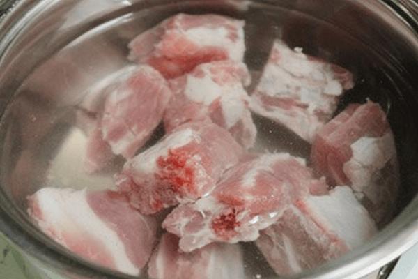 Để ngày Tết có bát canh sườn thơm phức thì nhất định phải nhớ 3 bước quan trọng này-3