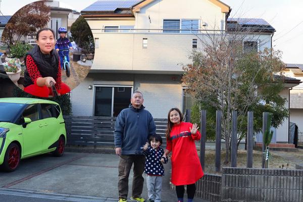 Cười mỏi miệng nhìn bé Sa pha trò cùng bố trong clip của Quỳnh Trần JP-2