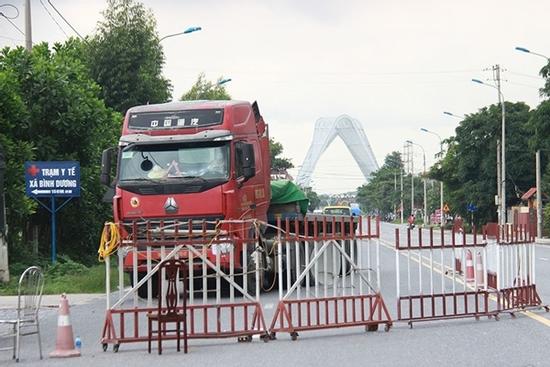 Quảng Ninh tạm dừng toàn bộ hoạt động vận tải để phòng chống Covid-19