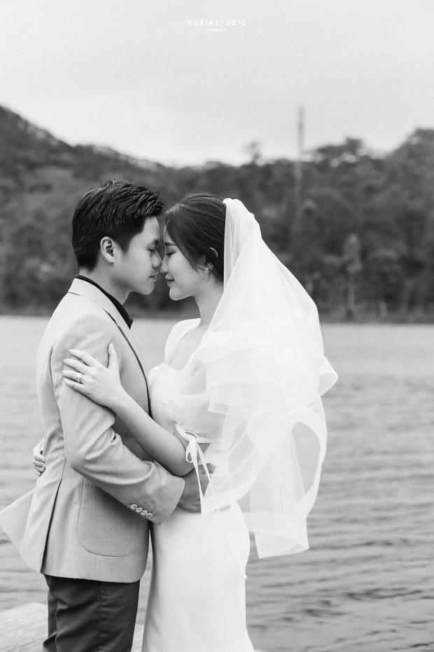 Biệt thự nhà Phan Thành phủ kín hoa tươi trước siêu đám cưới-1